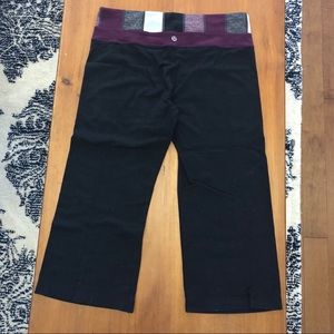 Lululemon Reversible Groove Crops